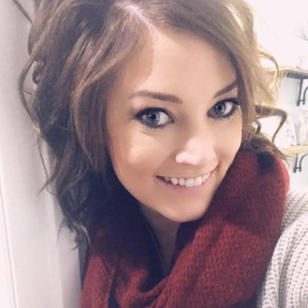 Meet your Posher, Janaye
